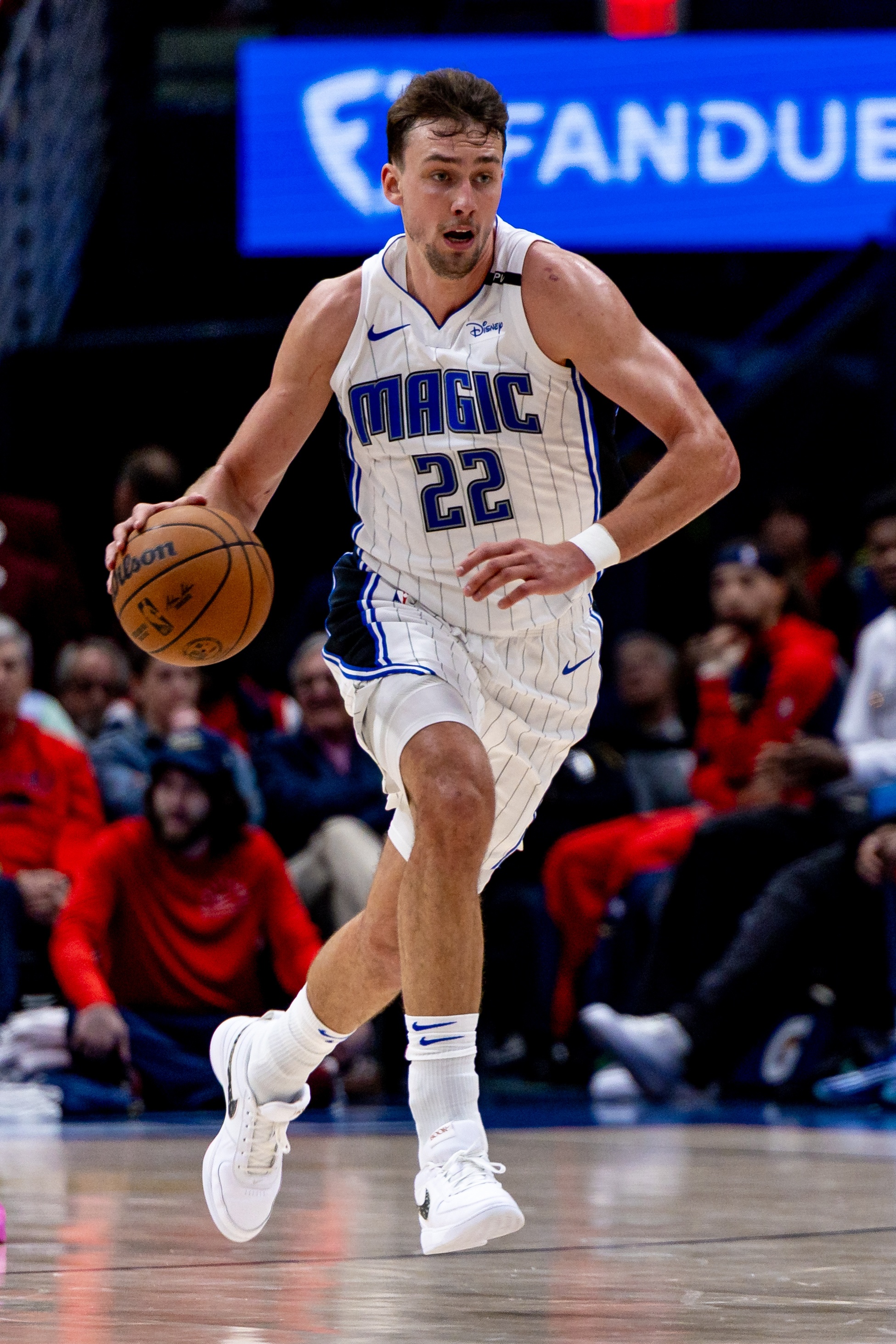  一點狀態(tài)都沒有！小瓦格納上半場7中0 僅得4分3板3助1斷