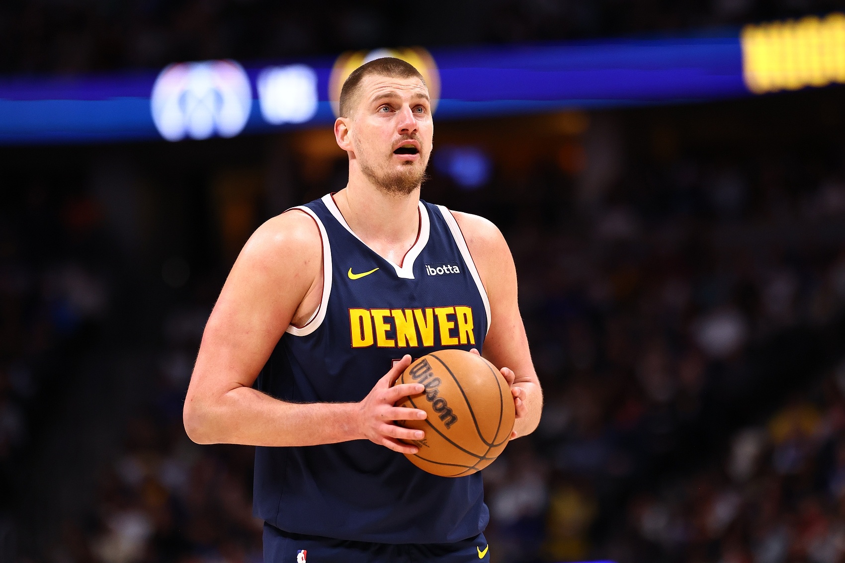  缺陣火箭！馬龍：明天約基奇也不會(huì)打 會(huì)在之后主場(chǎng)比賽中復(fù)出