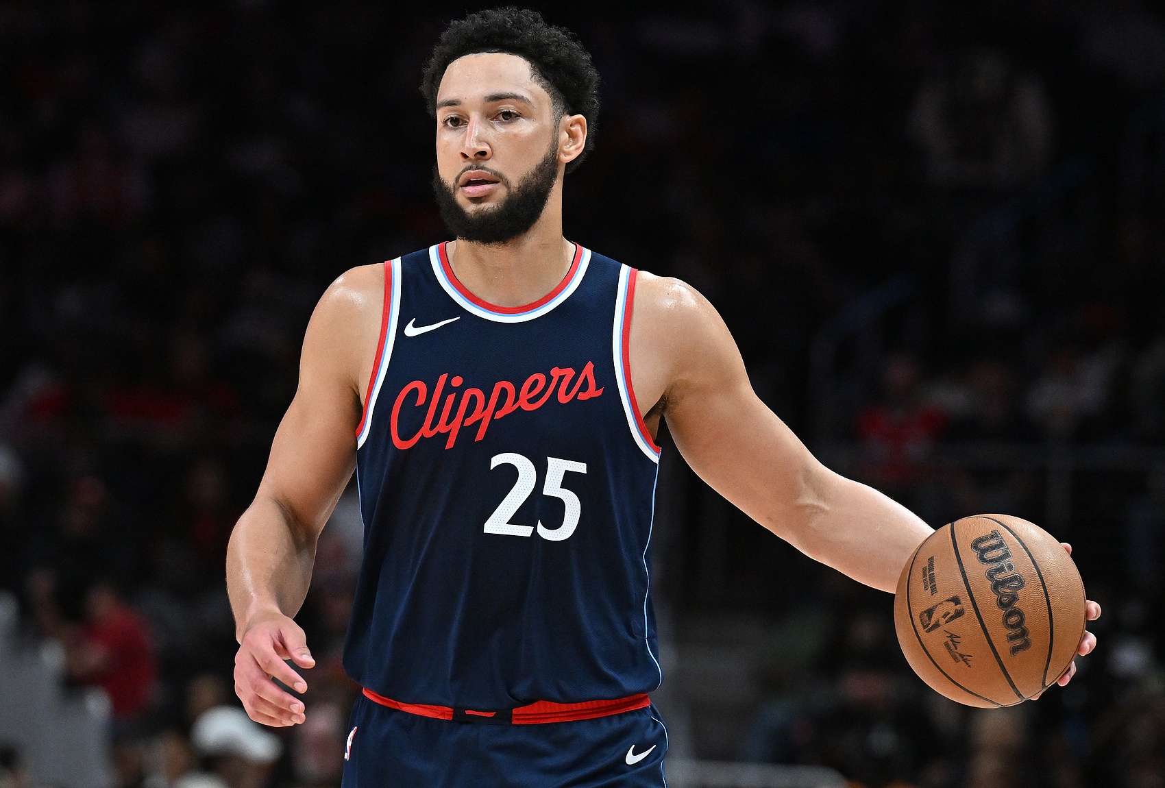  侵略性很強！西蒙斯5投4中砍8+7籃板罕見0助攻 幾球展現狀元風采