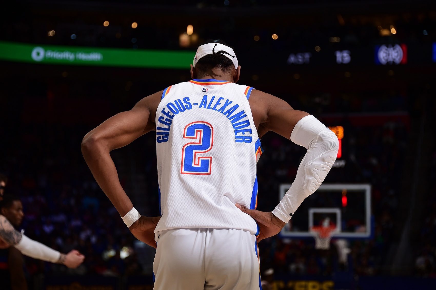  穩(wěn)健流！亞歷山大連續(xù)兩場砍下30+而且0失誤 隊史首人