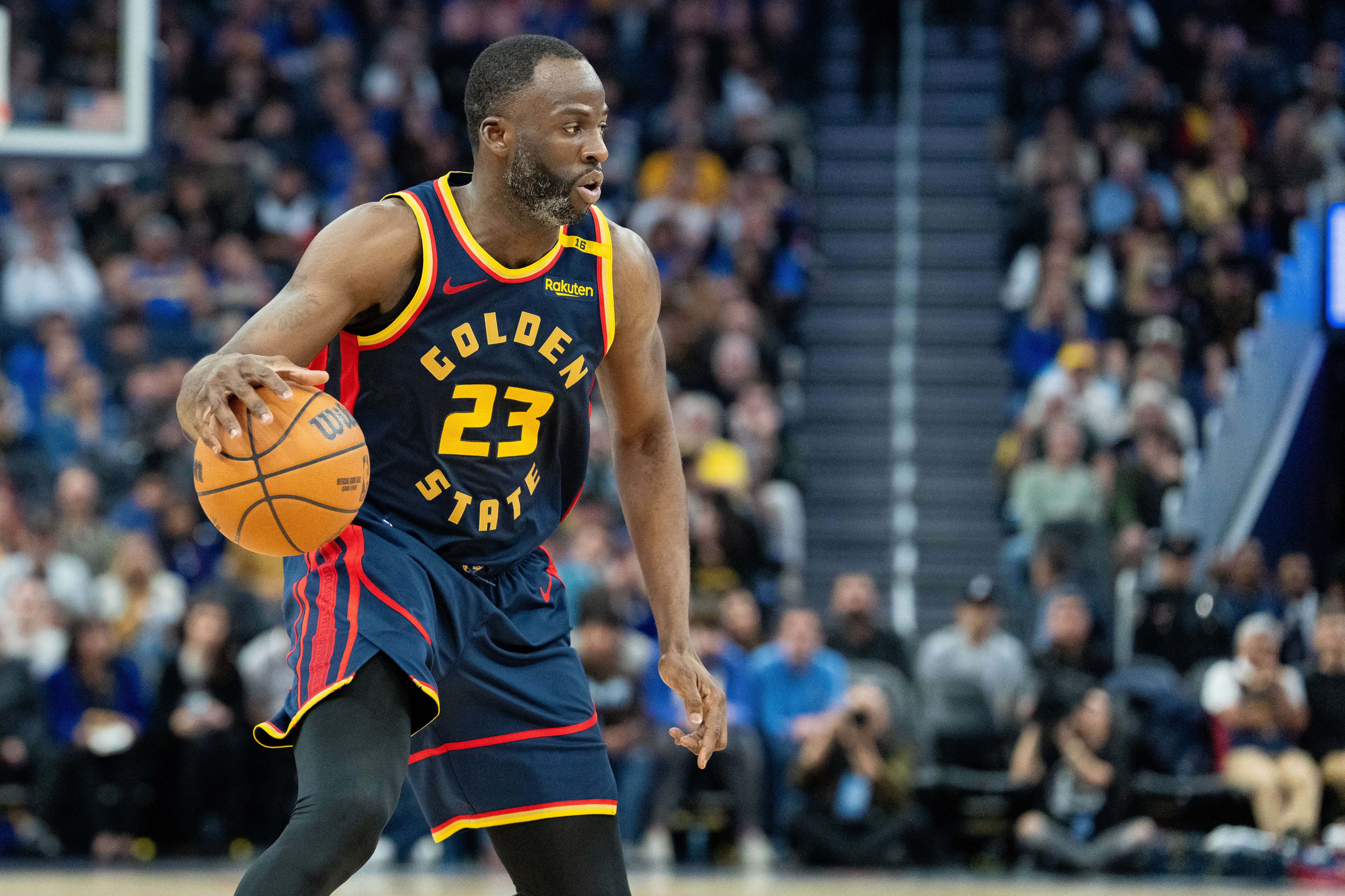  科爾：追夢(mèng)對(duì)字母的防守不可思議 他的防守代表領(lǐng)導(dǎo)力和能量