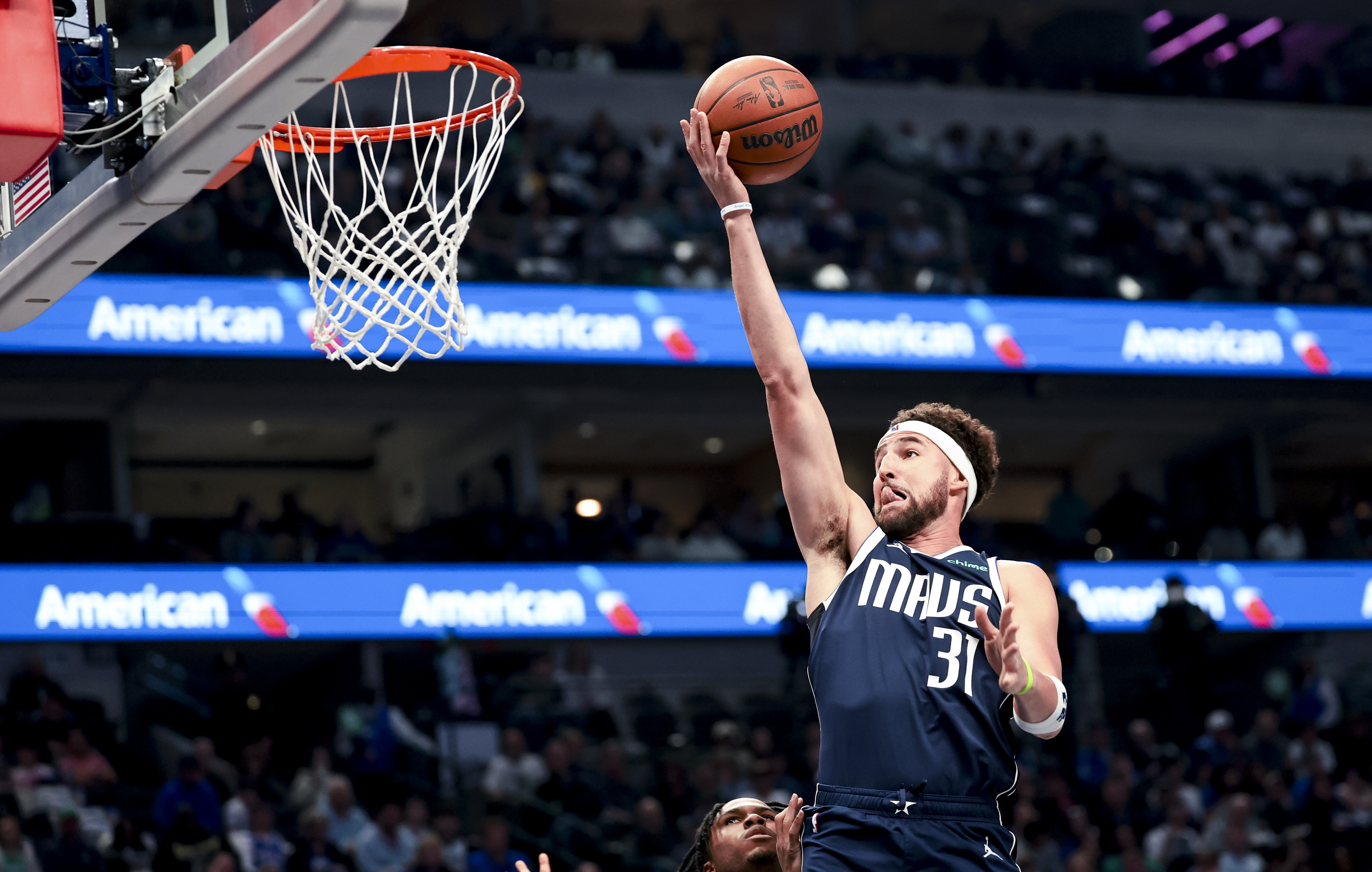  迅速調(diào)整！克萊第三節(jié)手感滾燙內(nèi)外開花 6中4&三分3&2單節(jié)12分