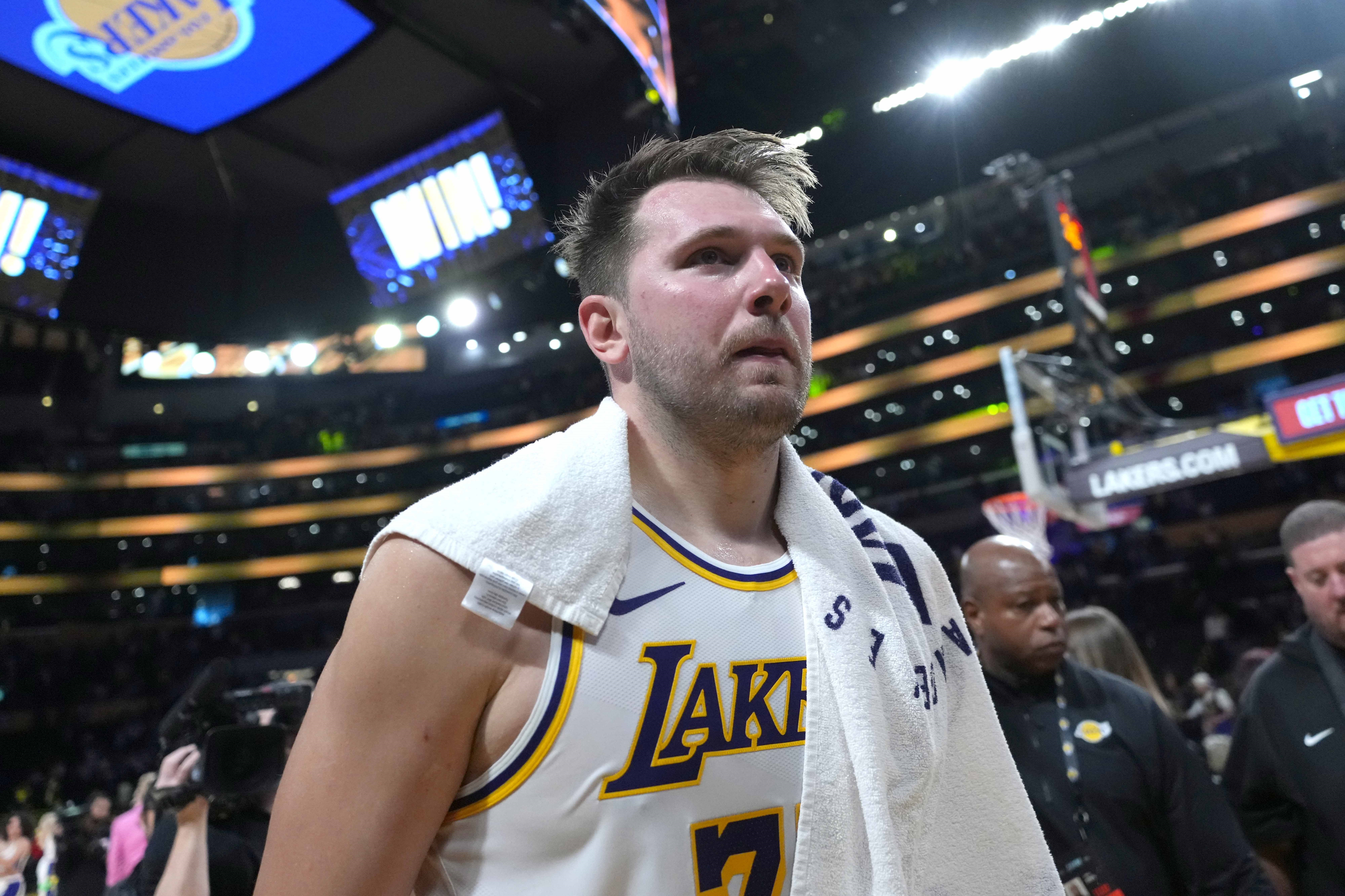  平分秋色！季后賽見？本賽季常規(guī)賽湖人2-2掘金