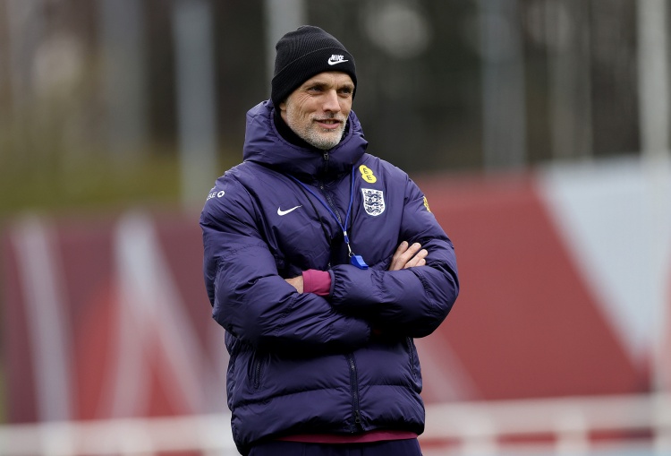  哄女友呢？吉布斯-懷特：圖赫爾問(wèn)我是不是還因?yàn)槁溥x而生他的氣