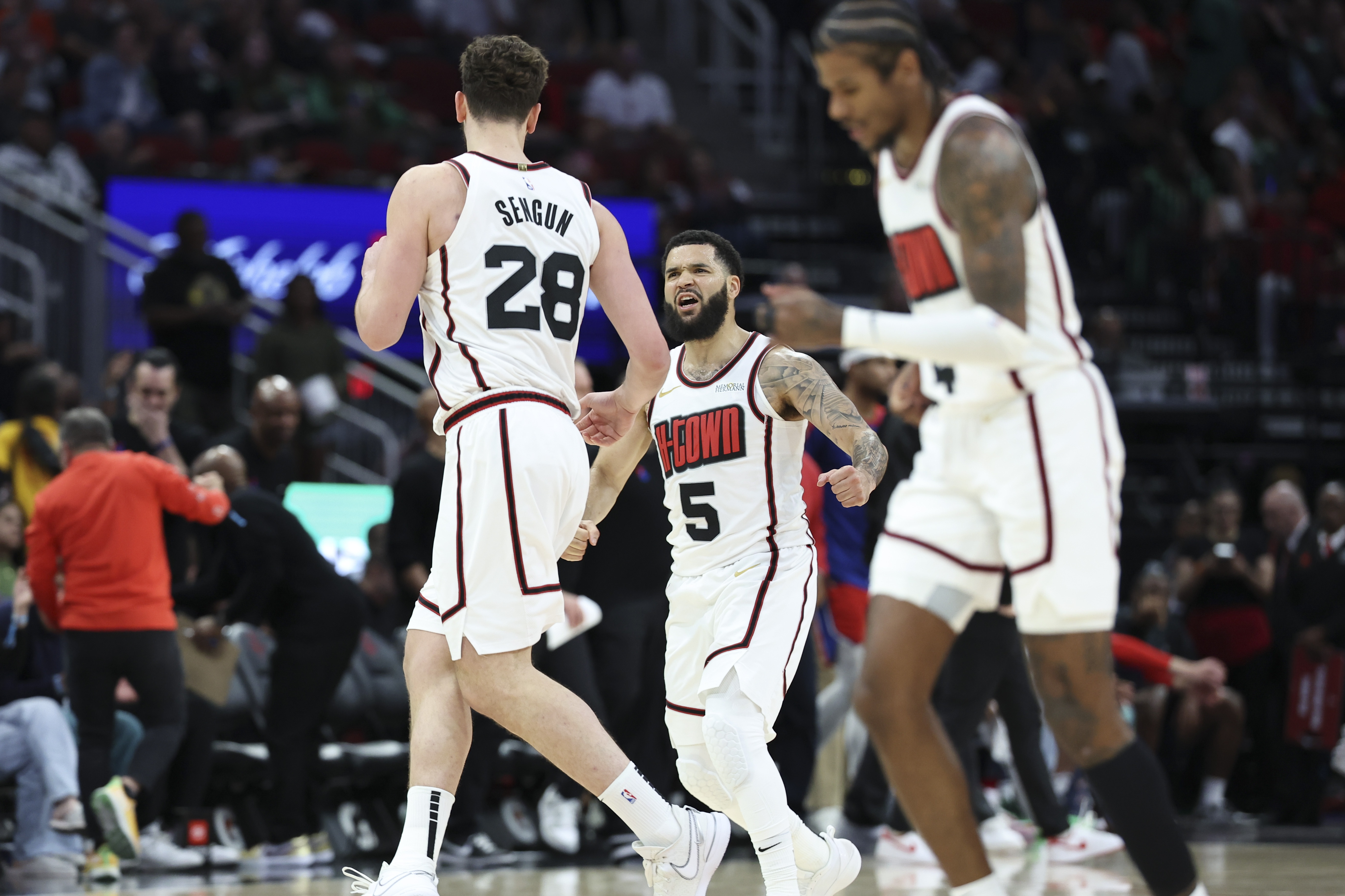  約基奇缺陣！火箭VS掘金先發(fā)！范喬丹&格林VS穆雷&戈登&小喬丹