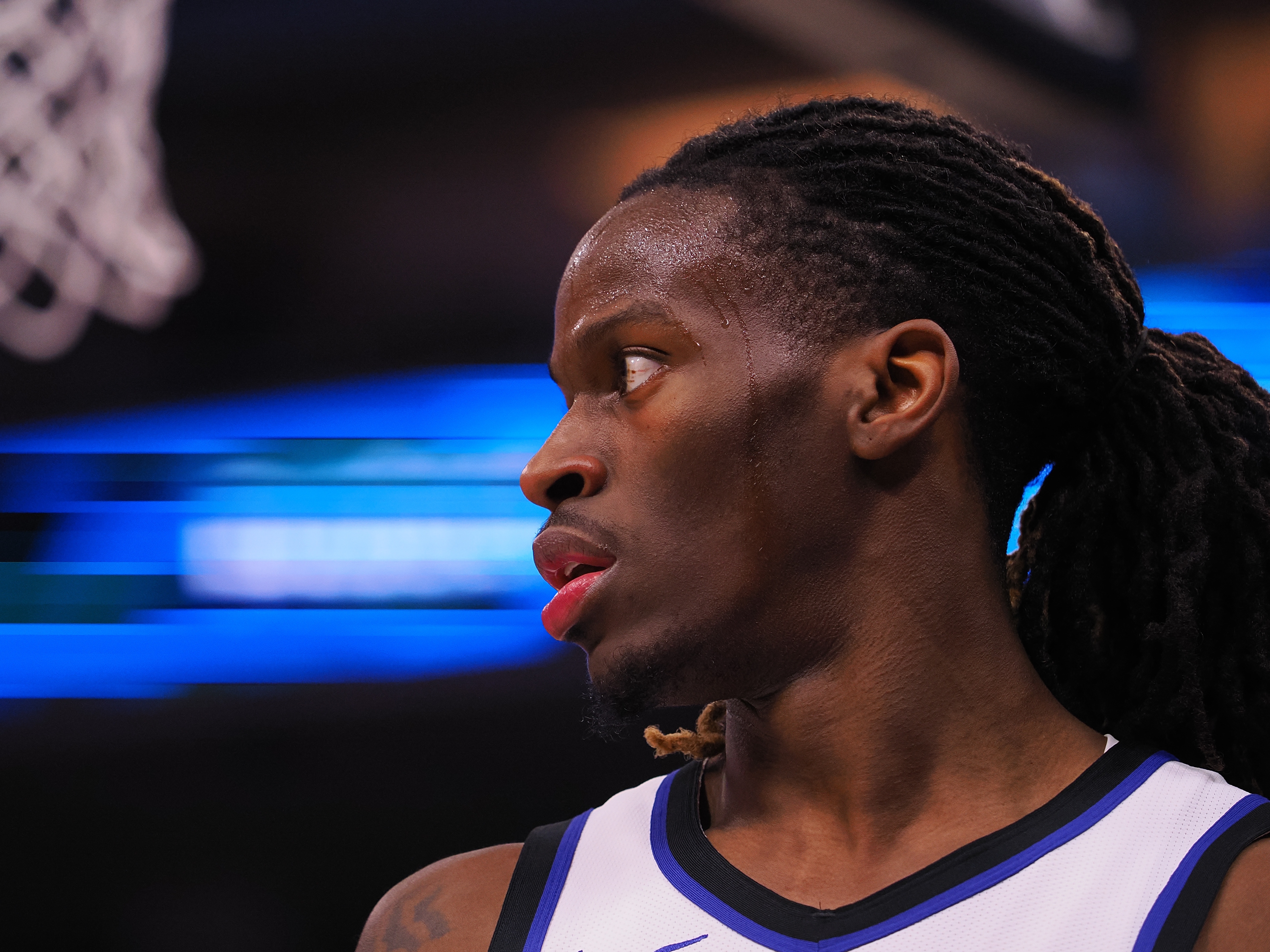  難挽敗局！基翁-埃利斯10中6拿到20分9板6助 次節(jié)獨得15分