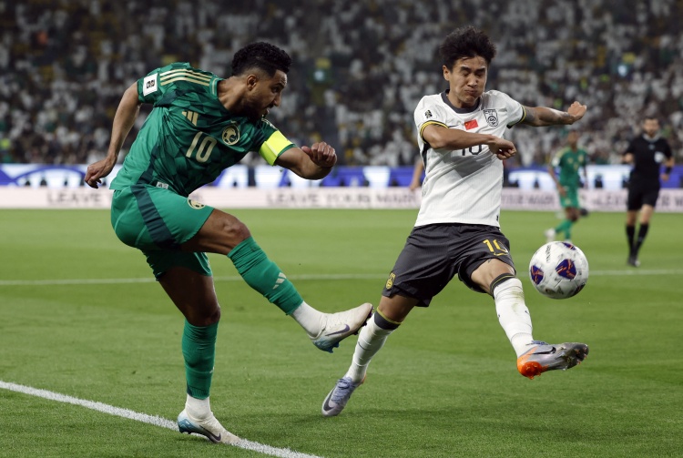  記者：最后3輪幾乎都非贏不可 國(guó)足對(duì)絕境熟悉但對(duì)絕境逢生很陌生