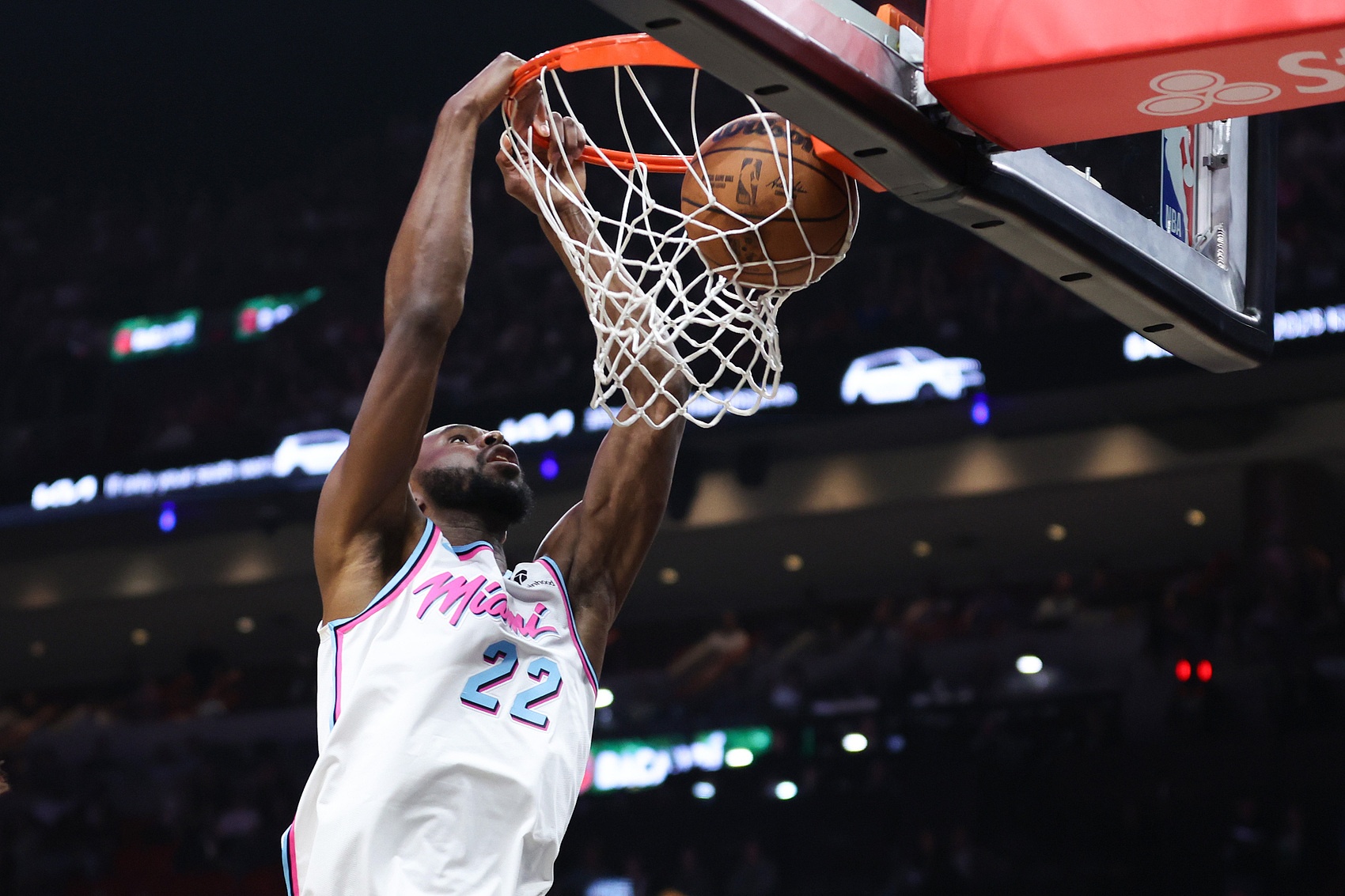  維金斯本場42分創(chuàng)個人生涯第二高 生涯前十全部40+&森林狼占8次