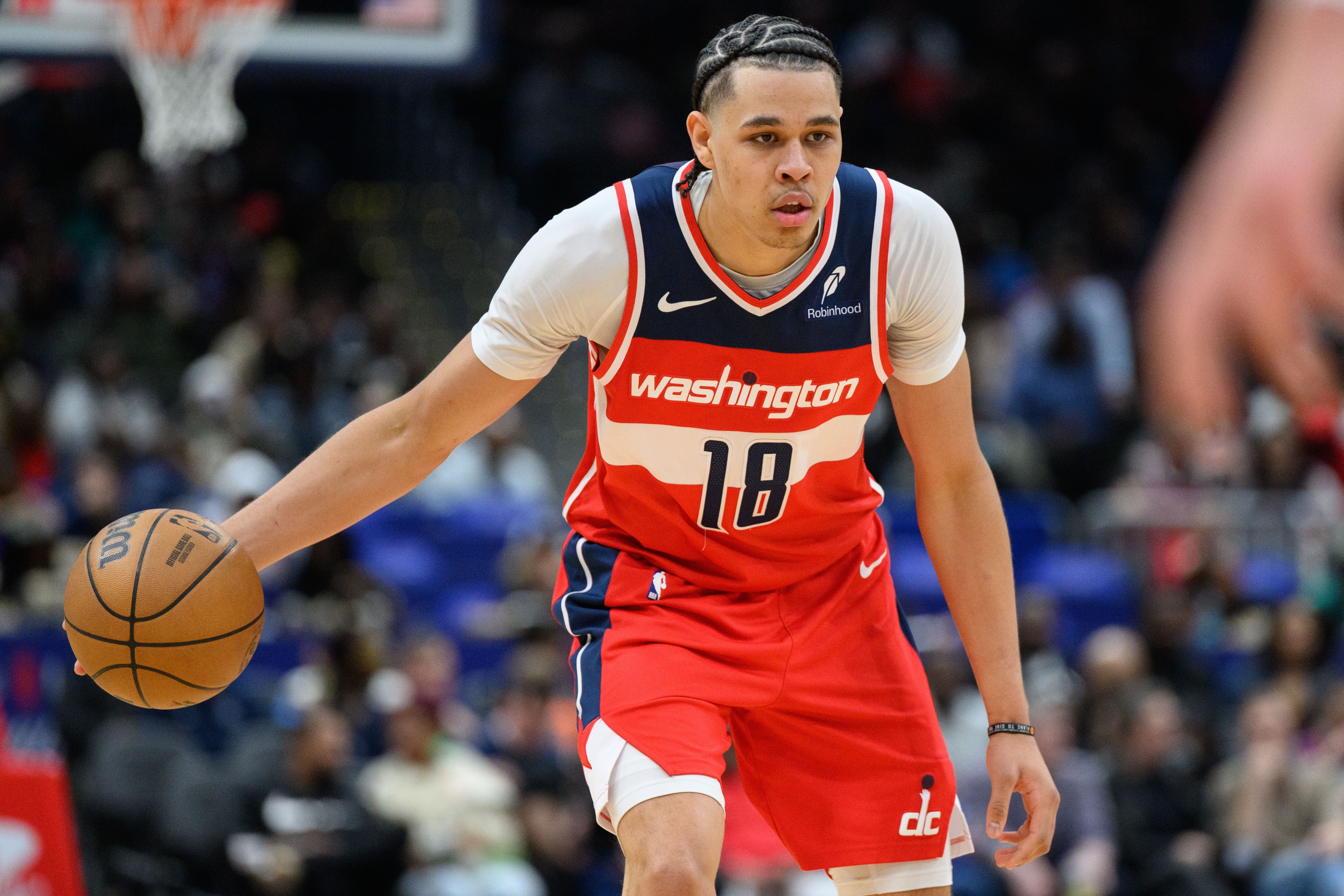  生涯首個兩雙！凱肖恩-喬治13中5拿到15分10板4助3斷