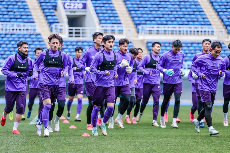  津媒：津門虎隊明天舉辦新賽季首次開放日 約100名球迷將到場