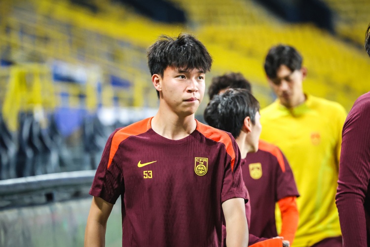  滬媒：國足態(tài)度無可指摘，今晚面對澳大利亞拿分是現(xiàn)實目標