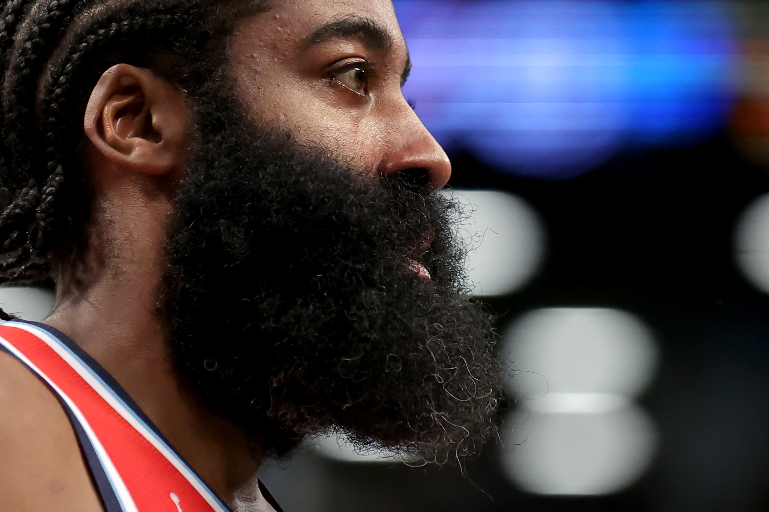  哈登砍24分8板8助難阻失利 出現(xiàn)5失誤 正負(fù)值-17全場最低