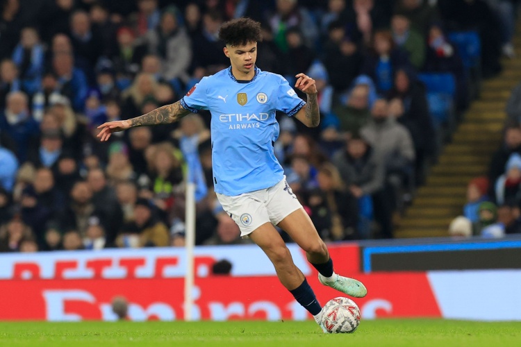  奧賴?yán)何业玫降闹甘臼潜M可能多地參與其中，很高興送出兩次助攻