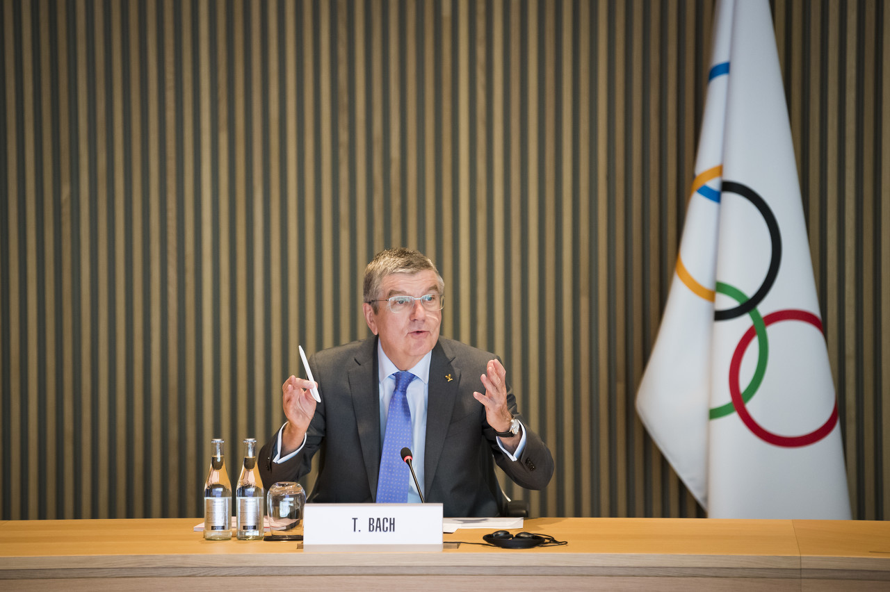  巴赫稱期待拜仁可以晉級歐冠決賽并奪冠，打趣“皇馬進(jìn)不了決賽”